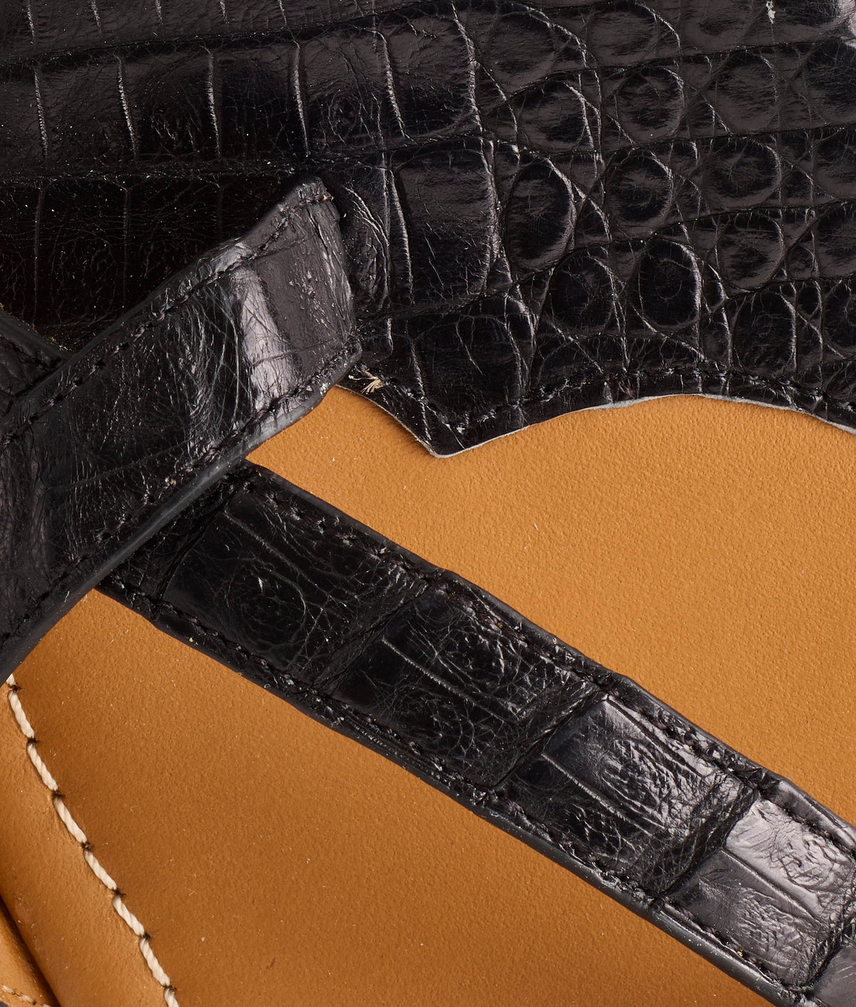 Fiorella :: Black 6