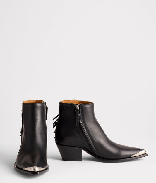 Vivi :: Black