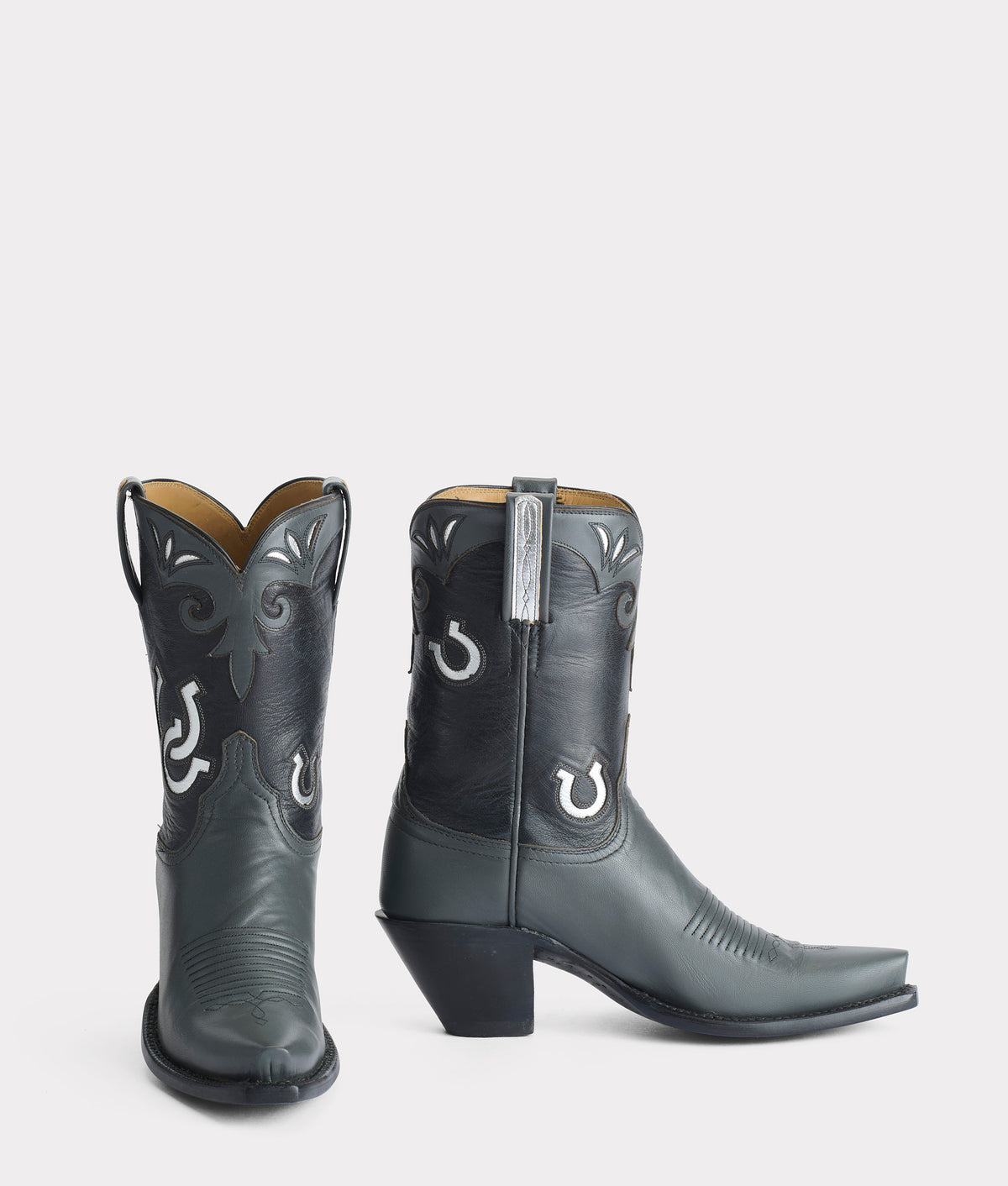 Beginner's Luck :: Grey 2