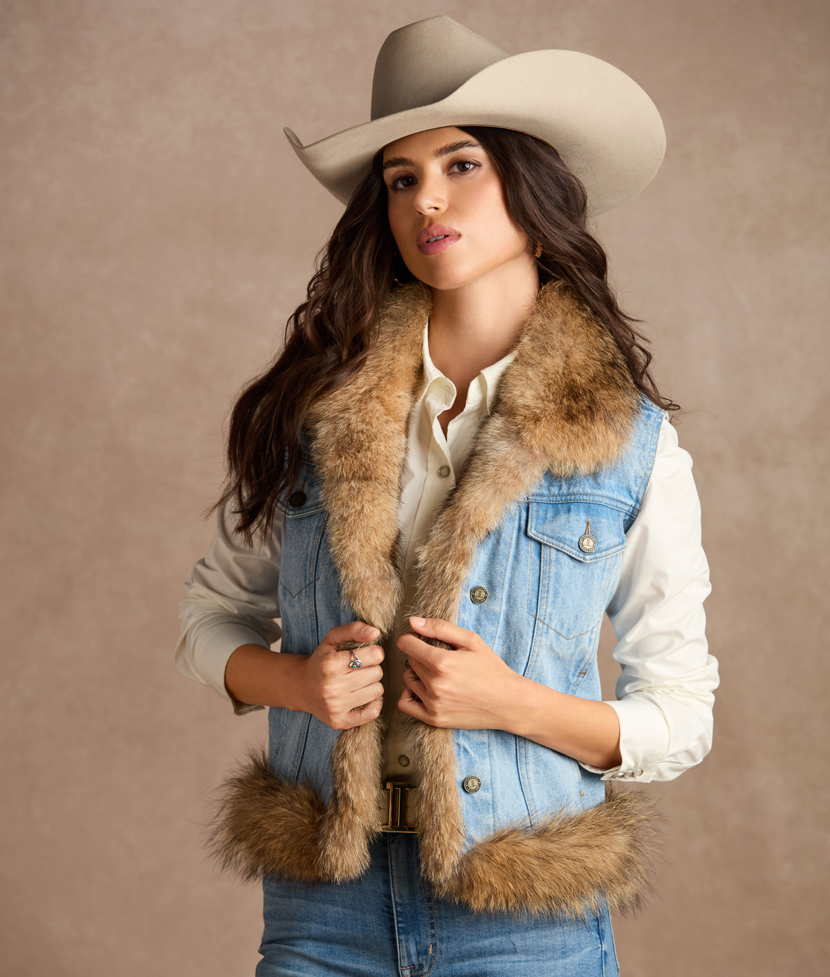 Reverie Coyote & Denim Vest :: Denim 7