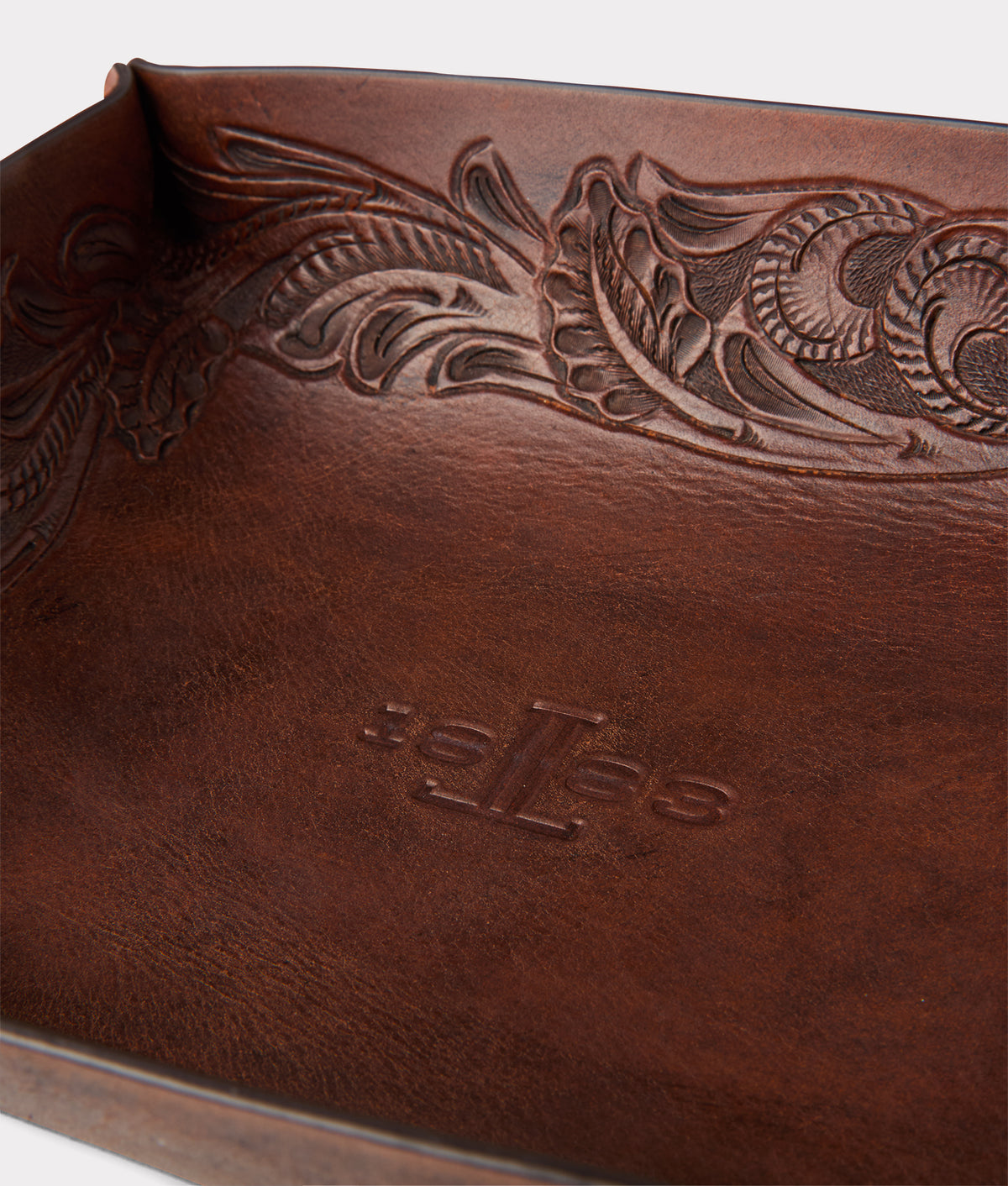 Carver Valet Tray :: Brown 5
