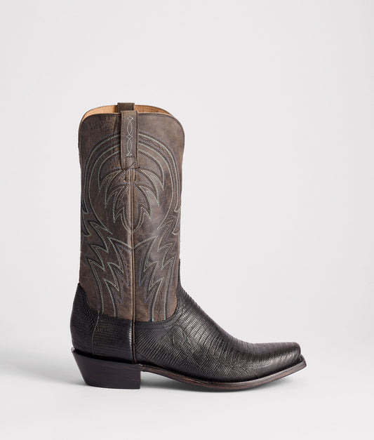 Percy :: Black