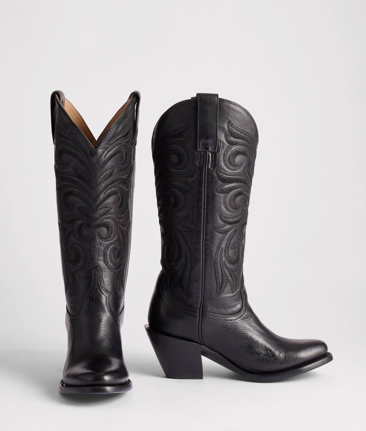 Laurelie :: Black 2