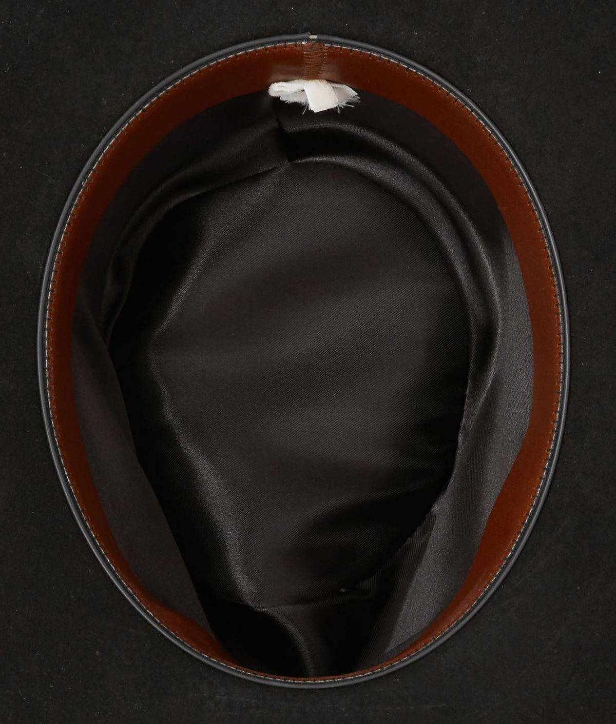 The Capitol :: Black 7